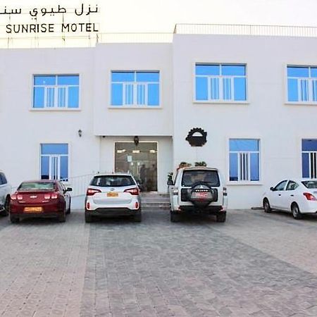 Hotel Tiwi Sunrise Exterior foto