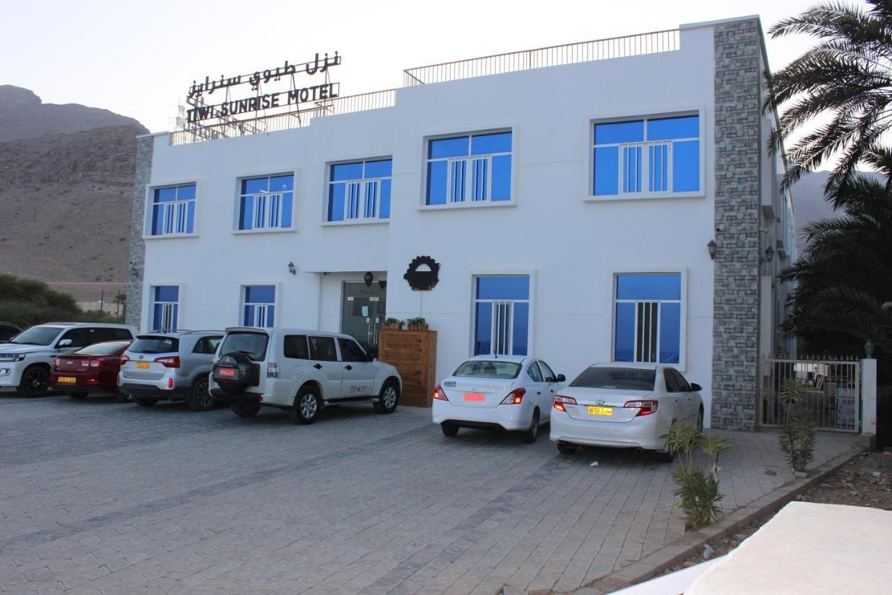 Hotel Tiwi Sunrise Exterior foto