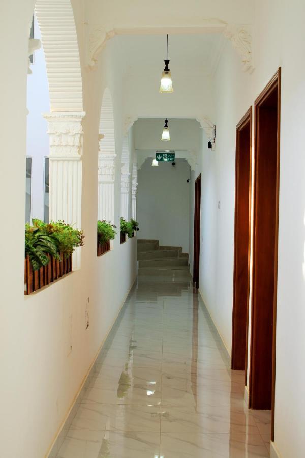Hotel Tiwi Sunrise Exterior foto