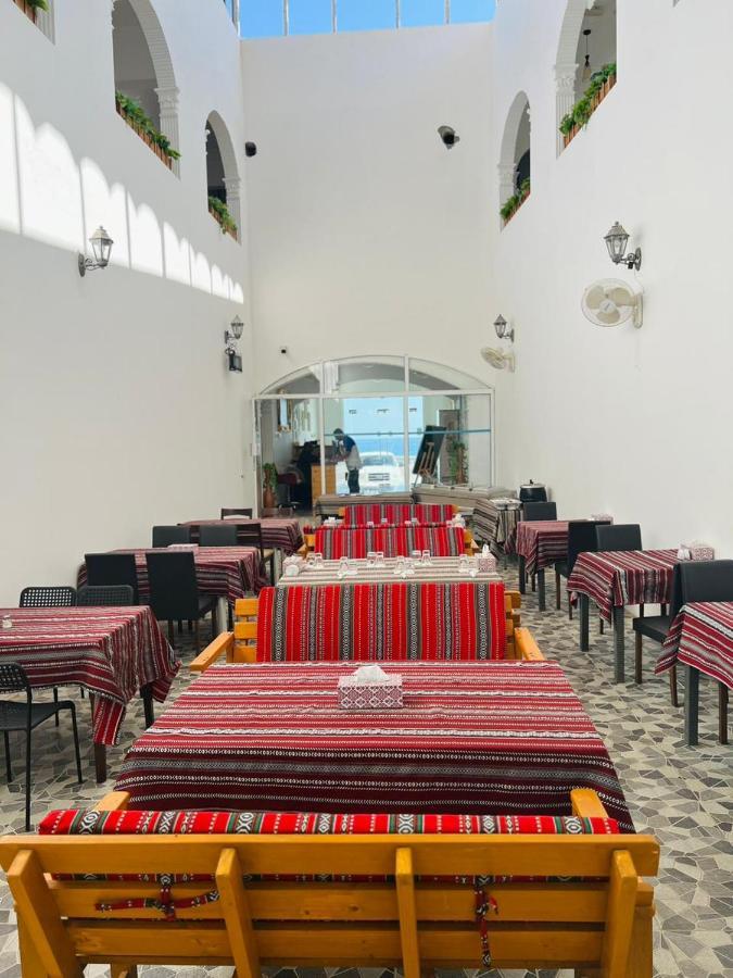 Hotel Tiwi Sunrise Exterior foto